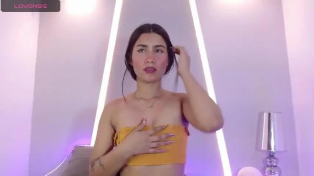 Image 4 of dayamiller_ Stream on Chaturbate on 20 months ago
