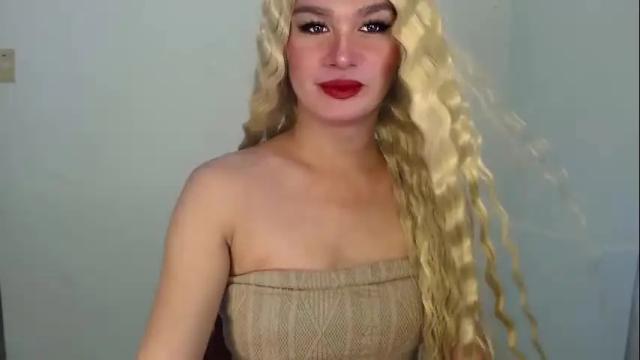 Image 3 of dayanahugecock69 Stream on Chaturbate on 19 months ago