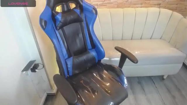 Image 4 of dayis25_b Stream on Chaturbate on 18 months ago