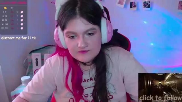 Image 11 of de_v1l Stream on Chaturbate on 27 months ago