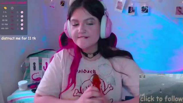 Thumbnail 3, de_v1l's Stream at Chaturbate, 27 months ago