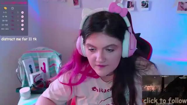 Image 4 of de_v1l Stream on Chaturbate on 27 months ago