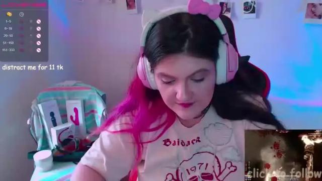 Image 8 of de_v1l Stream on Chaturbate on 27 months ago