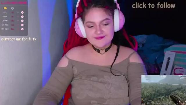 Image 7 of de_v1l Stream on Chaturbate on 27 months ago