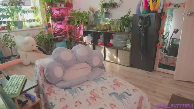 Image 10 of dead___butterfly Stream on Chaturbate on 14 months ago