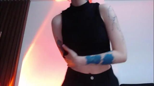 Image 2 of dead_girll Stream on Chaturbate on 29 days ago