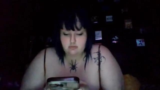 Image 3 of deaddolloxo Stream on Chaturbate on 6 months ago