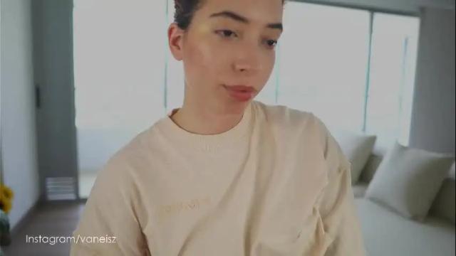 Image 3 of dearnina Stream on Chaturbate on 1 month ago