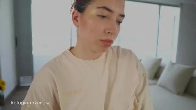 Image 4 of dearnina Stream on Chaturbate on 1 month ago