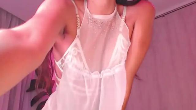 Image 8 of dearybabe Stream on Chaturbate on 18 months ago