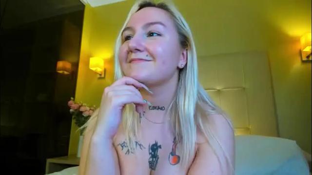Image 12 of debbie_taylor Stream on Chaturbate on 1 month ago