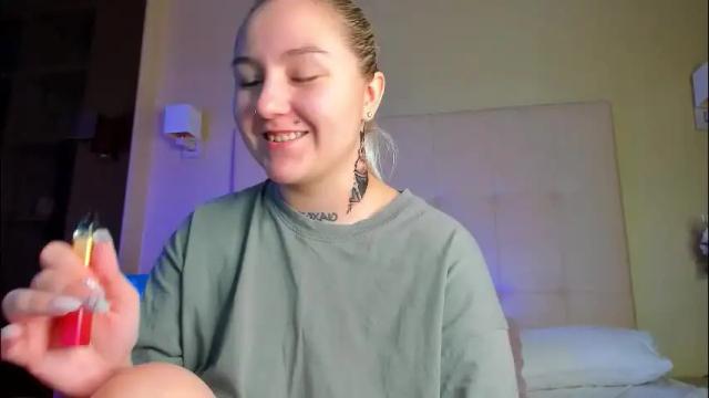 Image 2 of debbie_taylor Stream on Chaturbate on 5 days ago