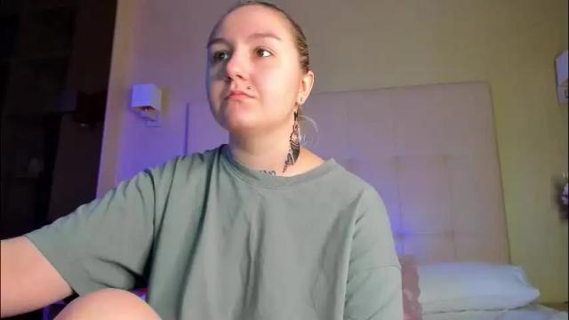 Image 4 of debbie_taylor Stream on Chaturbate on 5 days ago