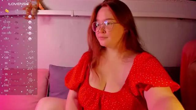 Image 11 of debbiewood Stream on Chaturbate on 14 months ago