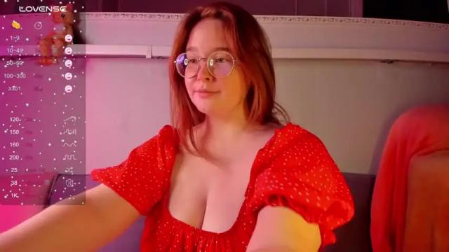 Image 11 of debbiewood Stream on Chaturbate on 14 months ago
