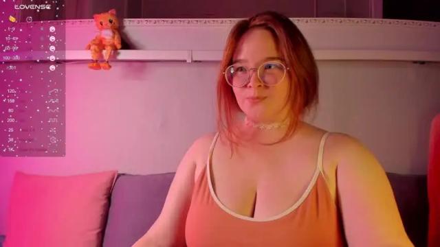 Thumbnail 3, debbiewood's Stream at Chaturbate, 14 months ago
