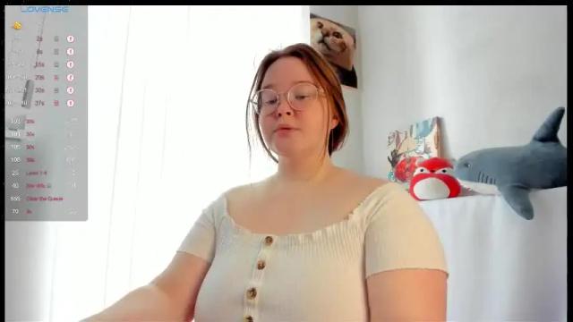 Image 6 of debbiewood Stream on Chaturbate on 1 month ago