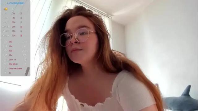Image 11 of debbiewood Stream on Chaturbate on 26 days ago