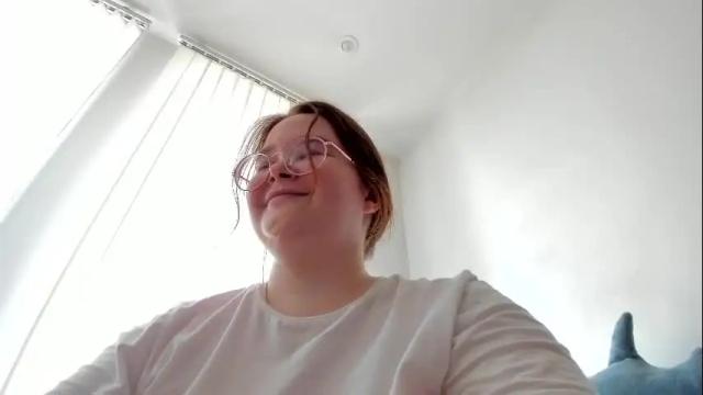 Image 7 of debbiewood Stream on Chaturbate on 10 days ago