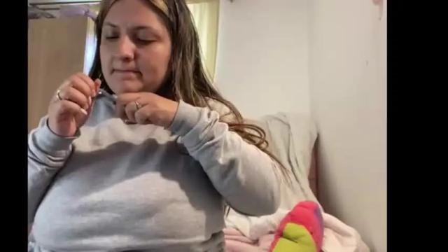 Image 2 of debie_lehee Stream on Chaturbate on 1 month ago