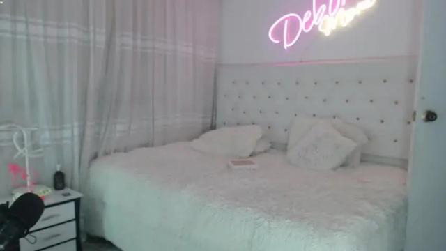 Image 8 of deboramom Stream on Chaturbate on 14 months ago