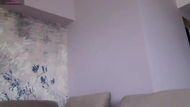 Image 3 of debralee Stream on Chaturbate on 1 month ago