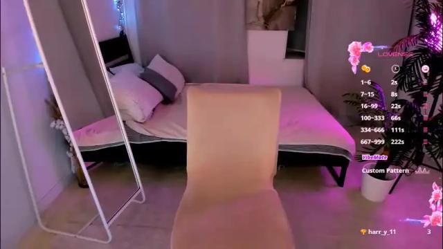 Image 3 of deca_dance Stream on Chaturbate on 2 months ago