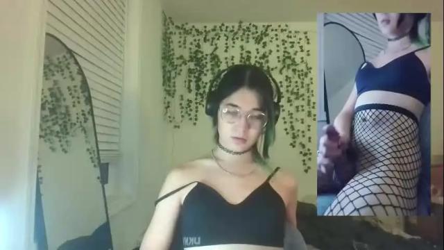 Thumbnail 3, deciduousdoll's Stream at Chaturbate, 4 months ago
