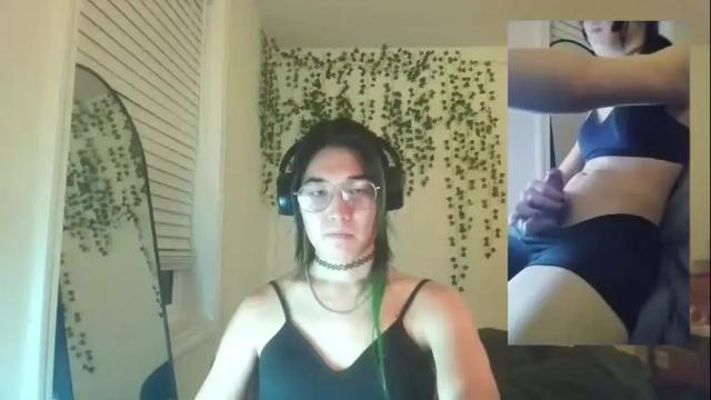 Image 8 of deciduousdoll Stream on Chaturbate on 4 months ago