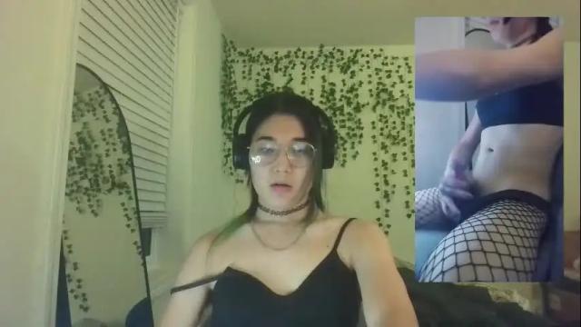 Image 7 of deciduousdoll Stream on Chaturbate on 4 months ago