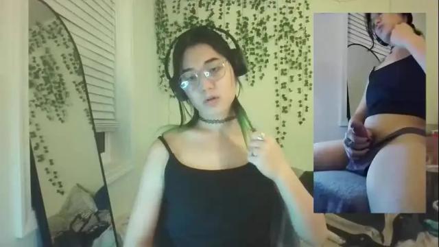 Image 6 of deciduousdoll Stream on Chaturbate on 3 months ago