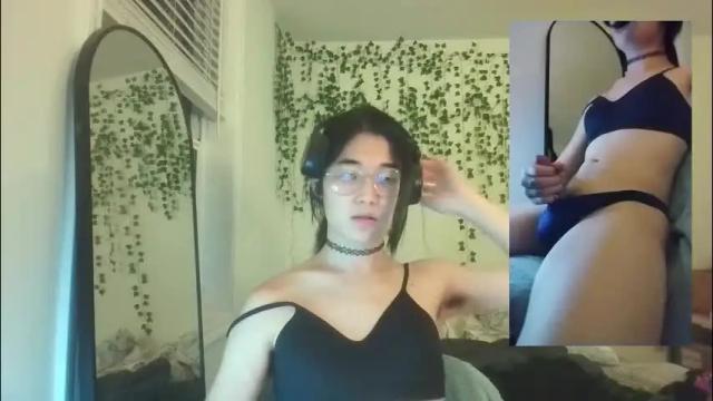 Image 4 of deciduousdoll Stream on Chaturbate on 2 months ago