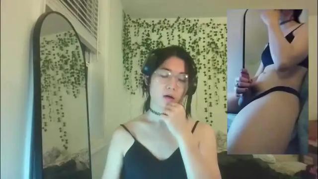 Image 7 of deciduousdoll Stream on Chaturbate on 2 months ago