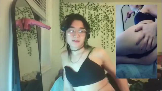 Image 6 of deciduousdoll Stream on Chaturbate on 2 months ago