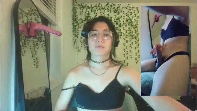 Image 7 of deciduousdoll Stream on Chaturbate on 2 months ago