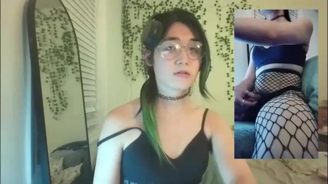 Image 3 of deciduousdoll Stream on Chaturbate on 2 months ago