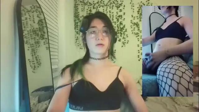 Thumbnail 2, deciduousdoll's Stream at Chaturbate, 2 months ago
