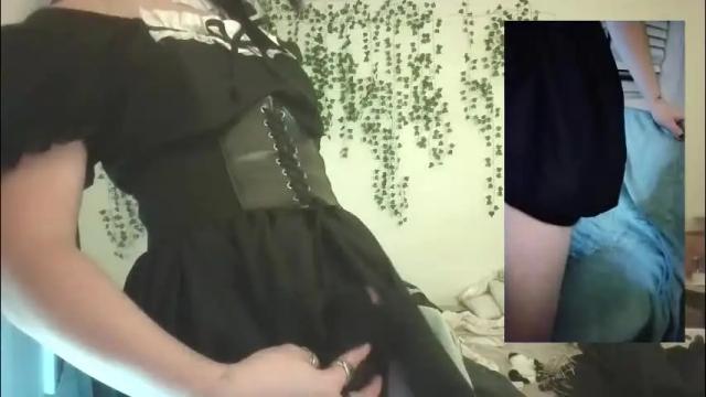 Image 11 of deciduousdoll Stream on Chaturbate on 2 months ago