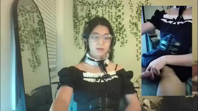 Image 4 of deciduousdoll Stream on Chaturbate on 2 months ago