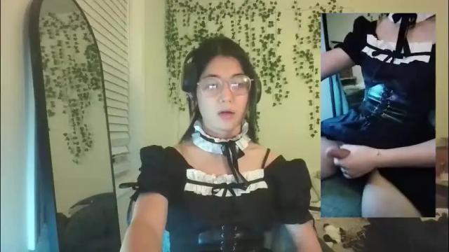 Image 8 of deciduousdoll Stream on Chaturbate on 2 months ago