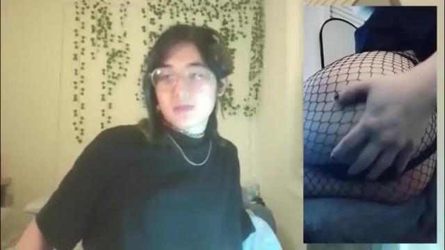 Image 12 of deciduousdoll Stream on Chaturbate on 1 month ago