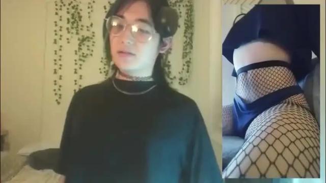 Image 2 of deciduousdoll Stream on Chaturbate on 1 month ago