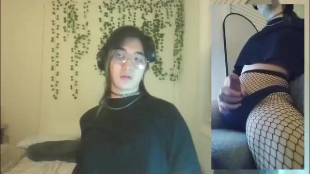 Image 4 of deciduousdoll Stream on Chaturbate on 1 month ago