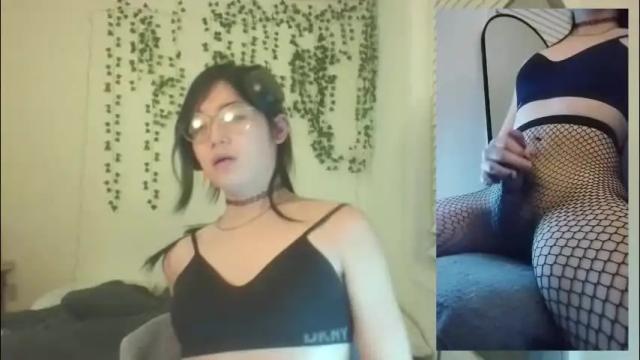 Image 10 of deciduousdoll Stream on Chaturbate on 1 month ago