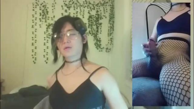 Image 8 of deciduousdoll Stream on Chaturbate on 1 month ago