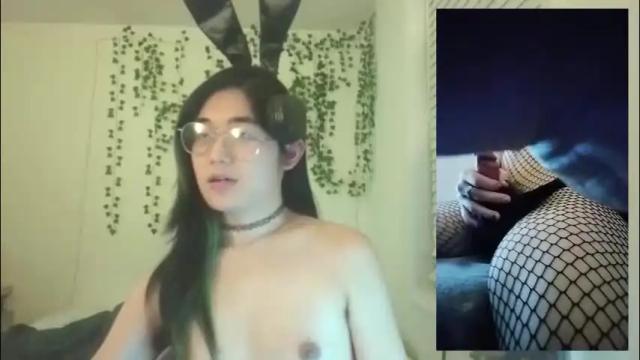 Image 2 of deciduousdoll Stream on Chaturbate on 1 month ago