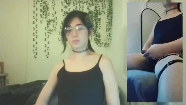 Image 6 of deciduousdoll Stream on Chaturbate on 1 month ago