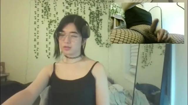 Image 8 of deciduousdoll Stream on Chaturbate on 1 month ago
