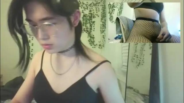 Image 12 of deciduousdoll Stream on Chaturbate on 18 days ago