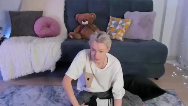 Image 11 of dedanenado Stream on Chaturbate on 18 months ago